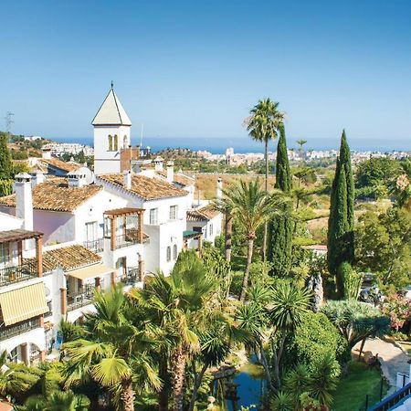 Stunning Apartment In Mijas With Kitchen Exterior foto