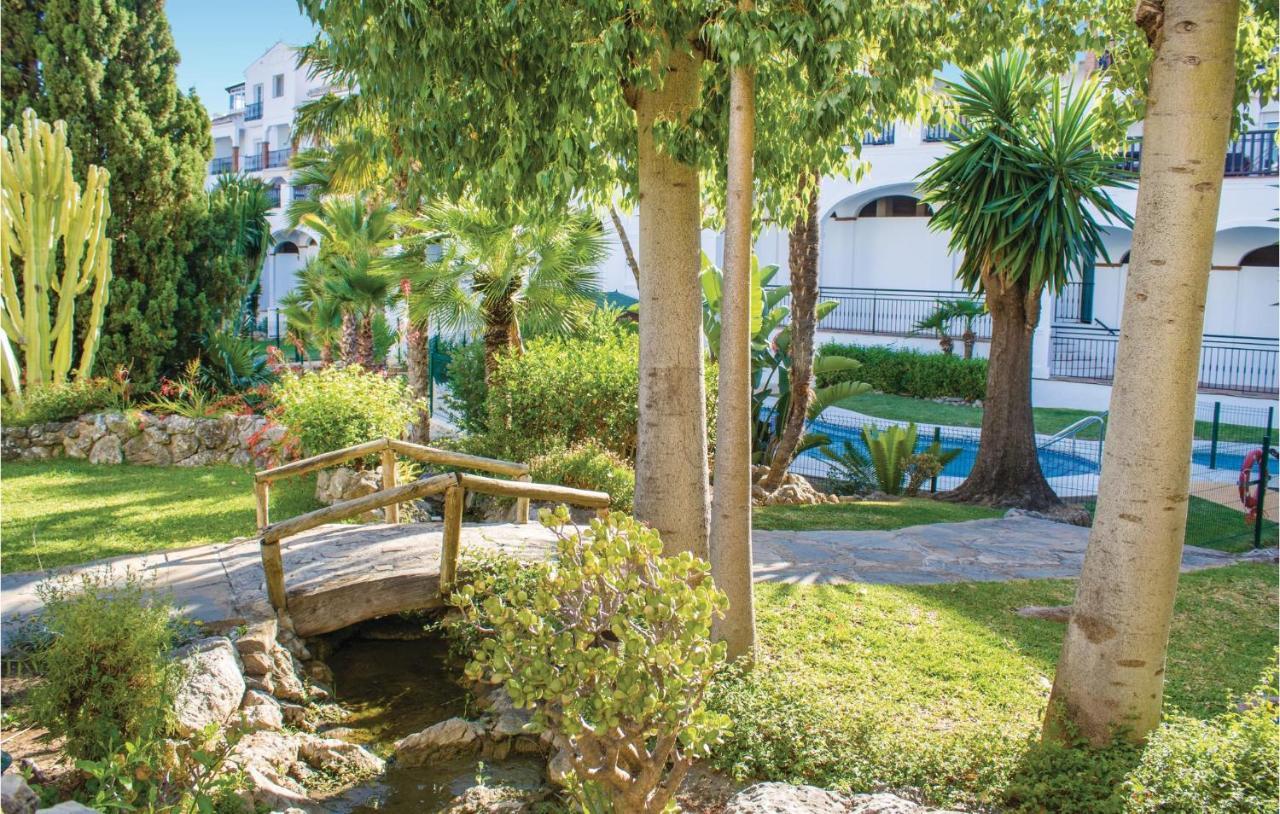 Stunning Apartment In Mijas With Kitchen Exterior foto